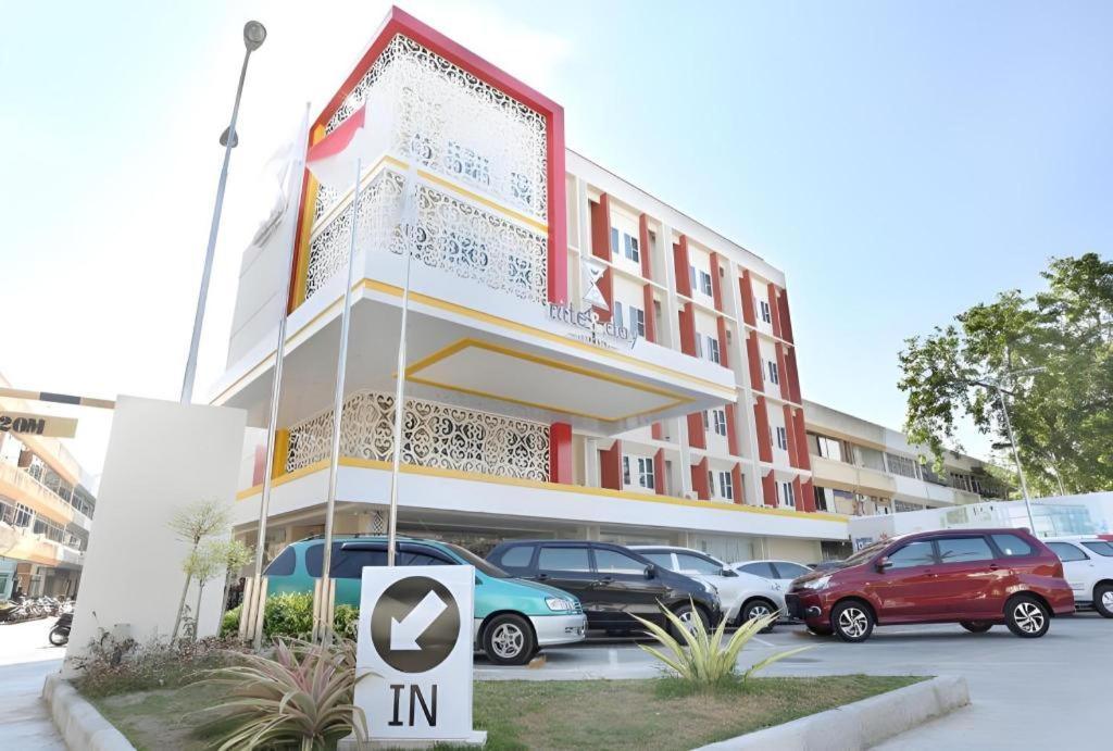 Nite And Day Batam Jodoh Square Hotell Eksteriør bilde