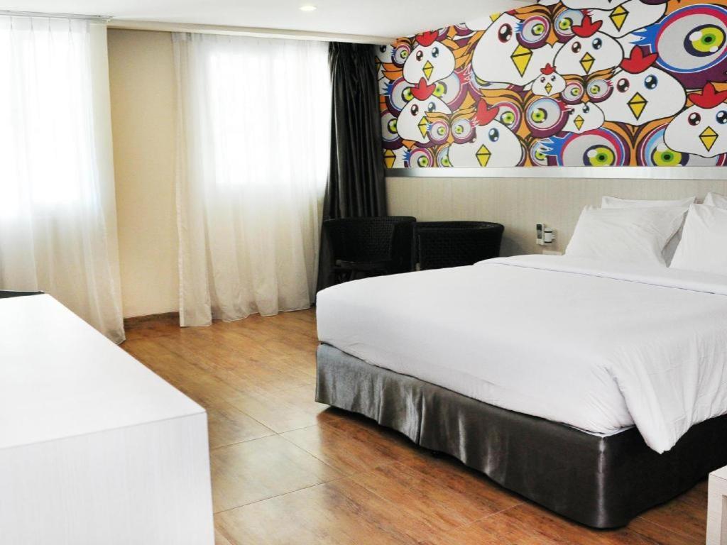 Nite And Day Batam Jodoh Square Hotell Eksteriør bilde